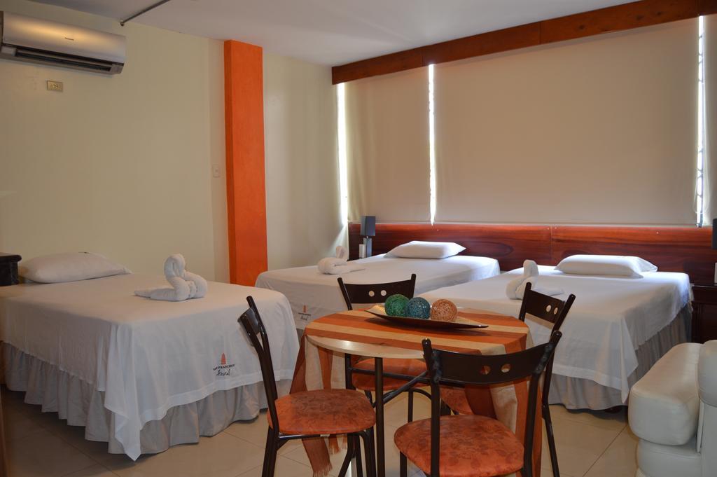 San Francisco Apart Hotel Guayaquil Exterior foto